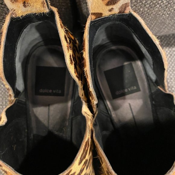 Dolce Vita Animal Print Sonni Booties 8 - Picture 4 of 4